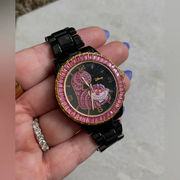 Disney Alice in Wonderland Cheshire Cat Wristwatch Vintage Rare Pink Rhinestones - Picture 2 of 5